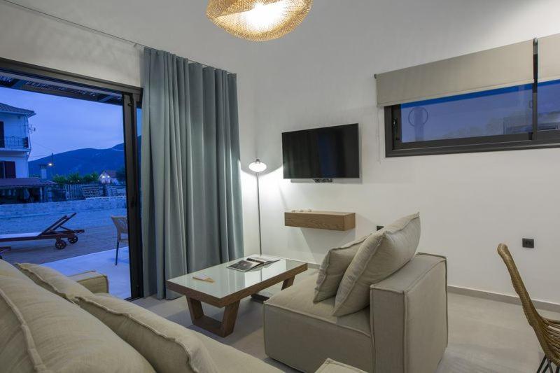 Seascape Villas Vassiliki - Beachfront Villas Eksteriør billede