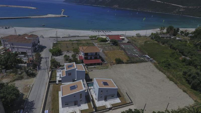 Seascape Villas Vassiliki - Beachfront Villas Eksteriør billede