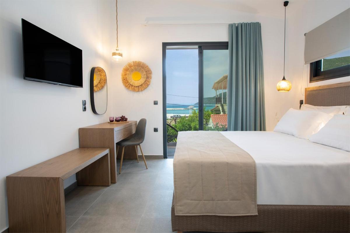 Seascape Villas Vassiliki - Beachfront Villas Eksteriør billede