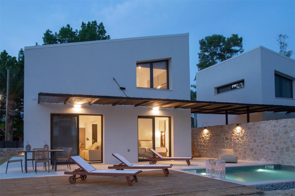Seascape Villas Vassiliki - Beachfront Villas Eksteriør billede