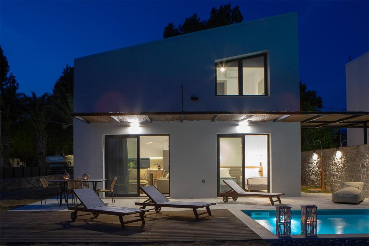 Seascape Villas Vassiliki - Beachfront Villas Eksteriør billede